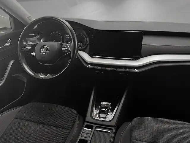 Skoda Octavia view 10