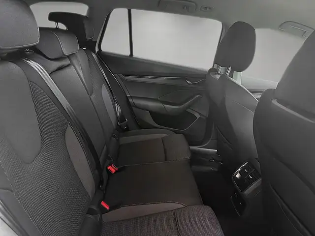 Skoda Octavia view 11
