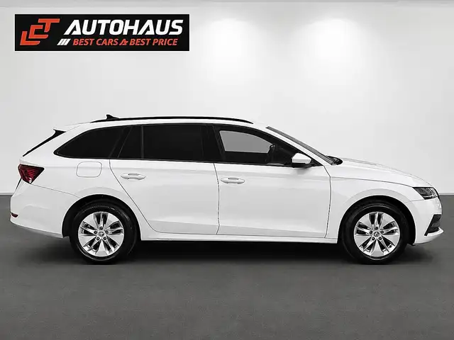 Skoda Octavia view 5