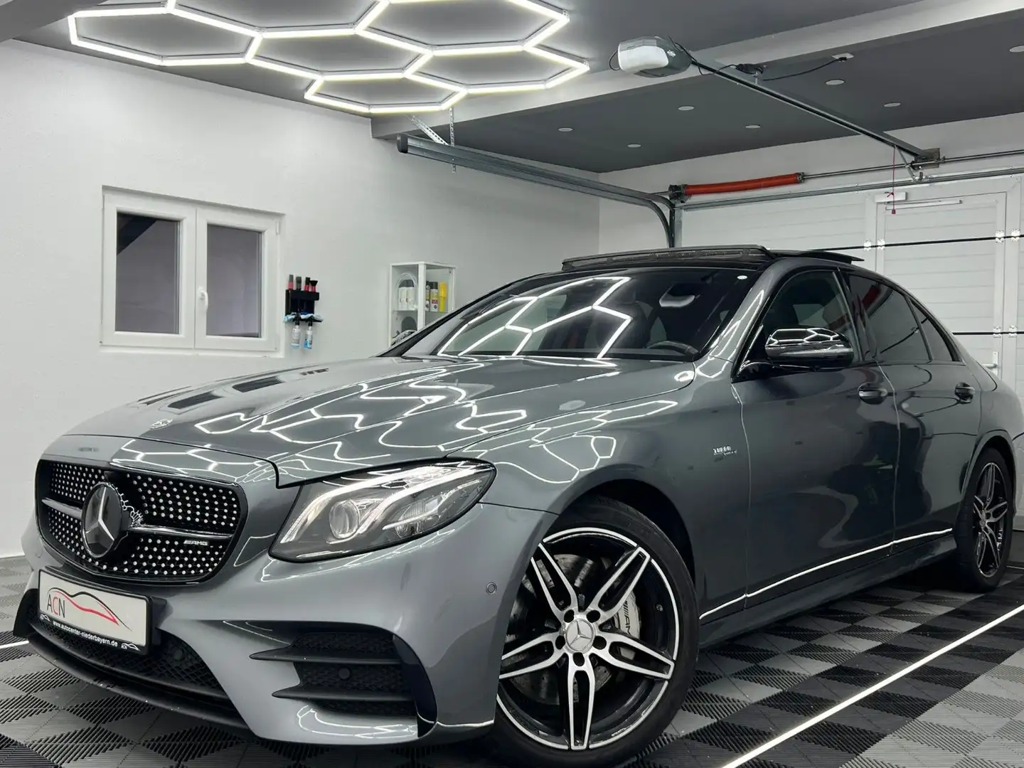 Mercedes-Benz E 53 AMG 4Matic+/AMG DRIVERS PACKAGE/DISTRONIC+ Gris - 1