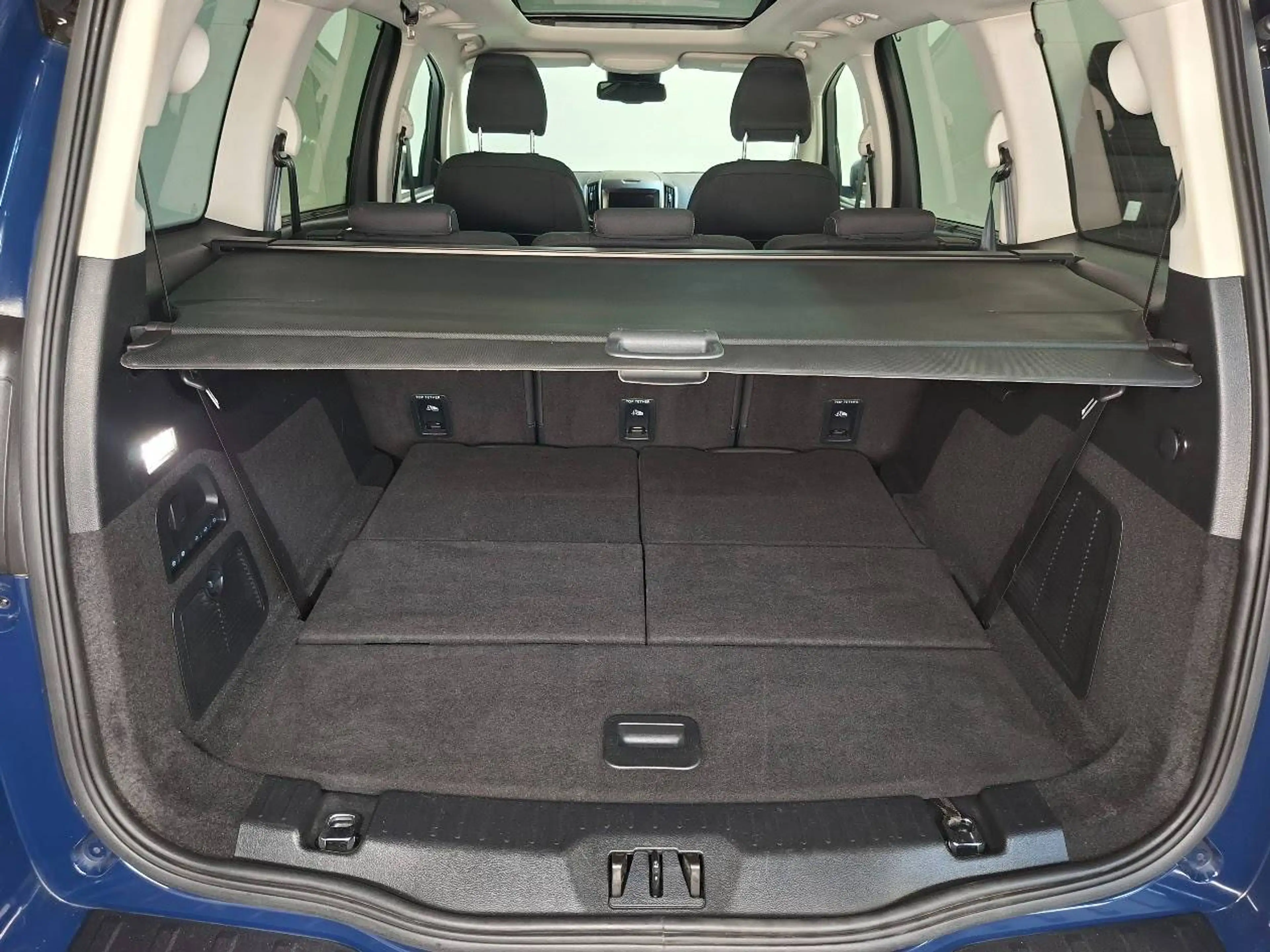 Ford Galaxy 2.0 EcoBlue Aut. Titanium, AHK, 7 Sitze, ACC, LED, Panorama — photo 15