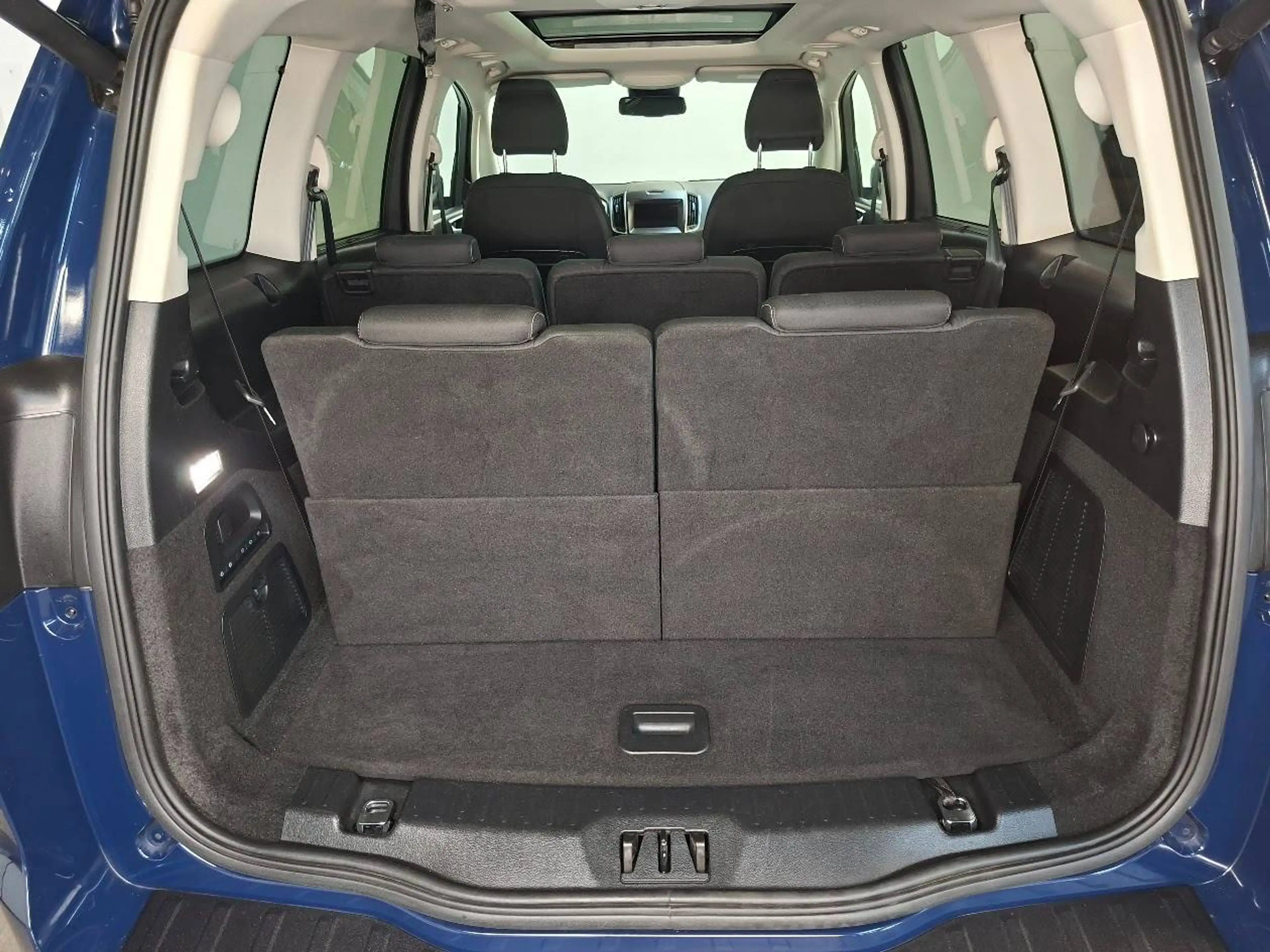 Ford Galaxy 2.0 EcoBlue Aut. Titanium, AHK, 7 Sitze, ACC, LED, Panorama — photo 13