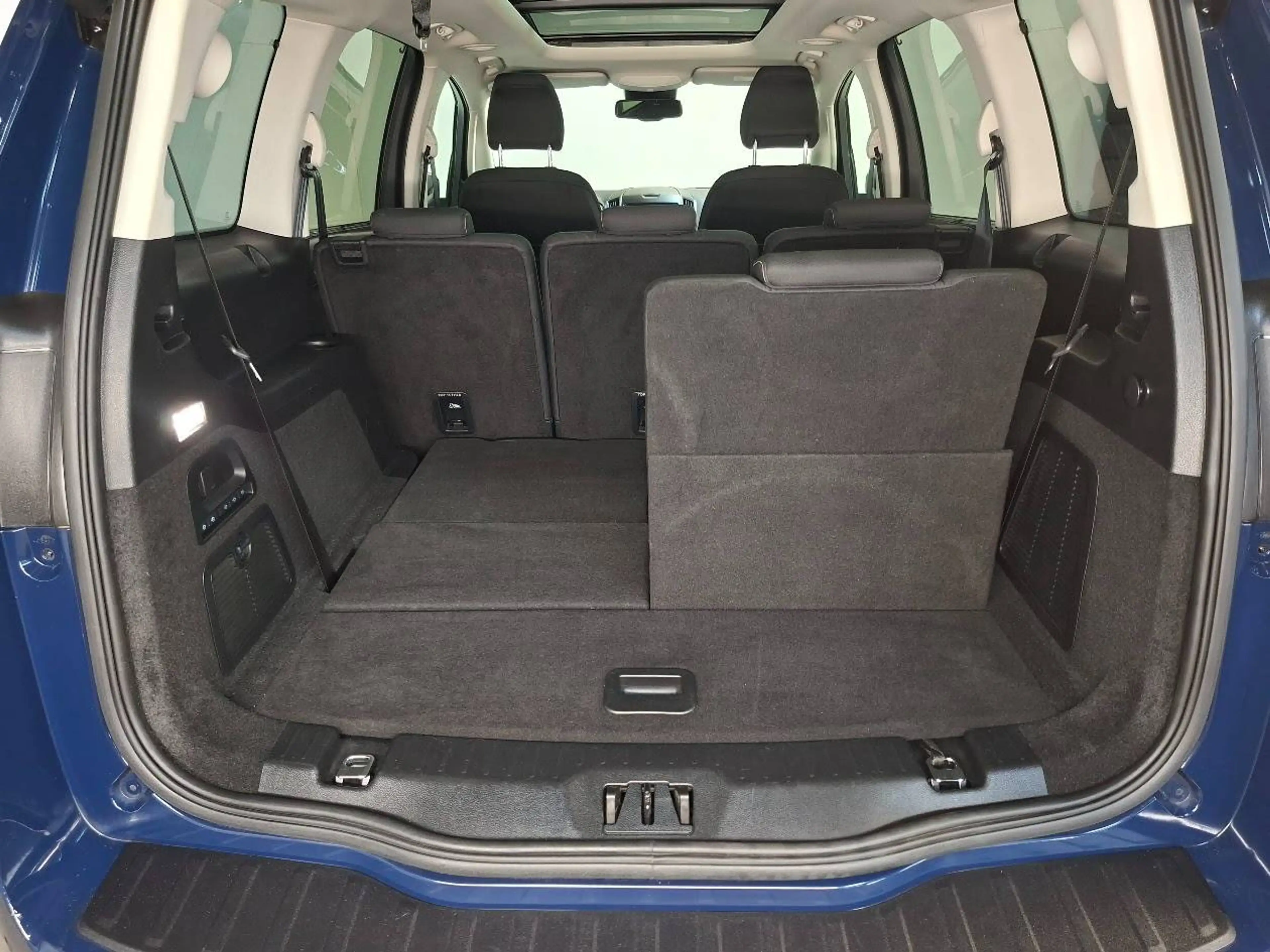 Ford Galaxy 2.0 EcoBlue Aut. Titanium, AHK, 7 Sitze, ACC, LED, Panorama — photo 14