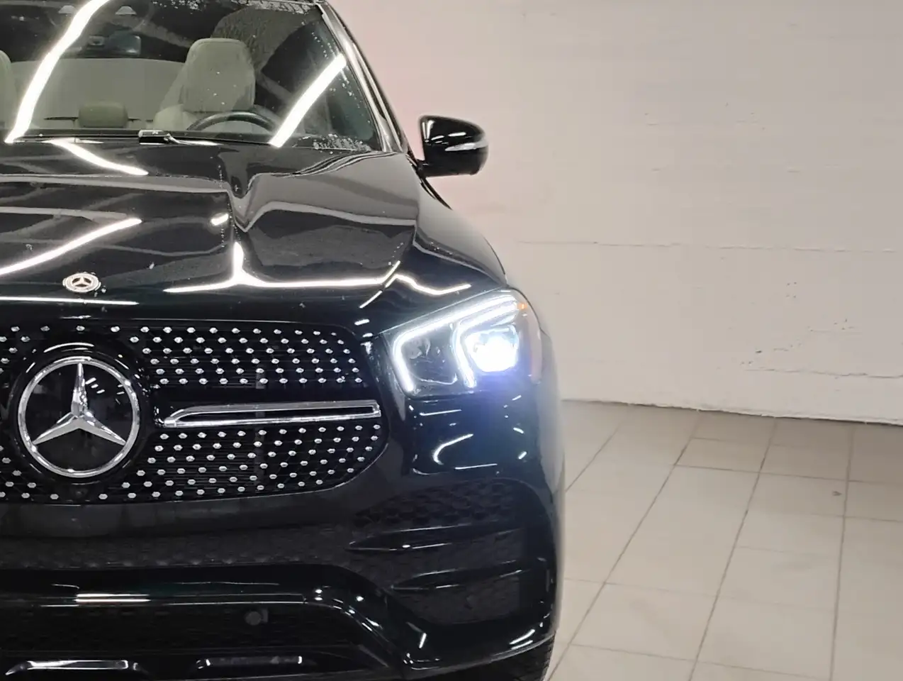 Mercedes-Benz GLE снимка Mercedes-Benz GLE