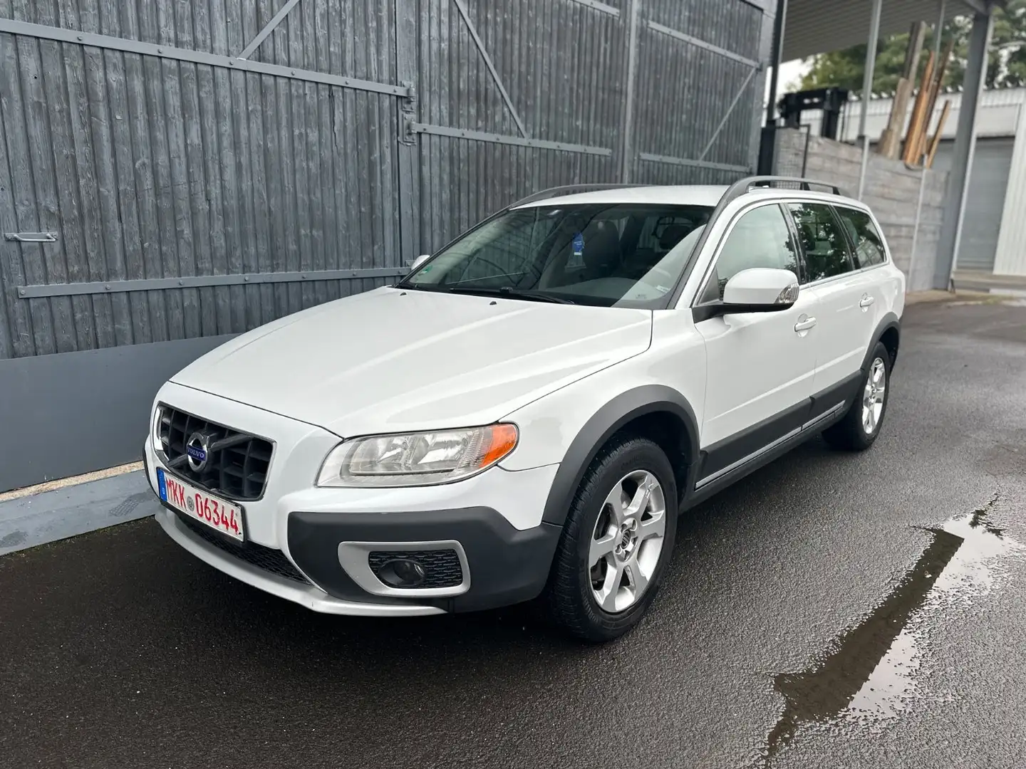 Volvo XC70 Leder, Automatik Weiß - 1