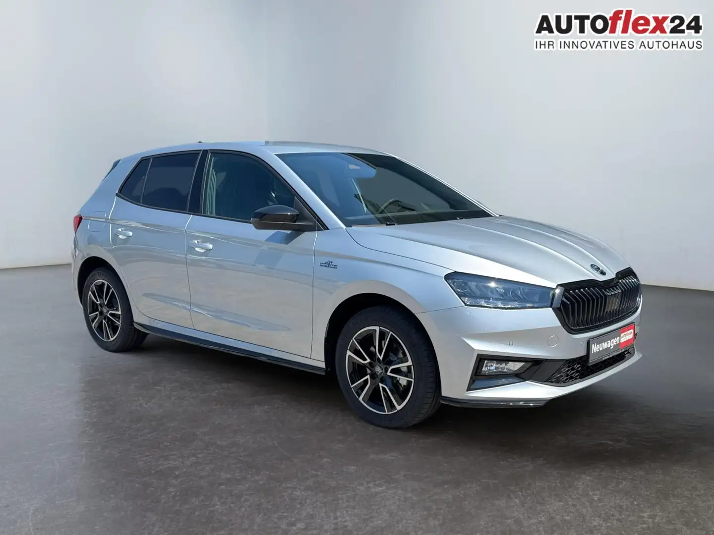Skoda Fabia 1.0 TSI Monte Carlo DSG 2ZoKl SHZ ACC 2xPDC LED... Silber - 1