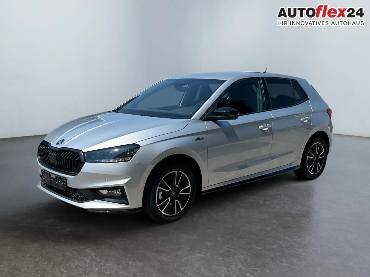 Skoda Fabia 1.0 TSI Monte Carlo DSG 2ZoKl SHZ ACC 2xPDC LED... Silber - 2
