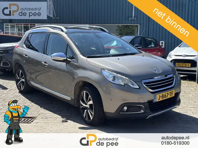 Peugeot 2008 1.2 131pk PureTech Féline GARANTIE/CRUISE/PAN.DAK/