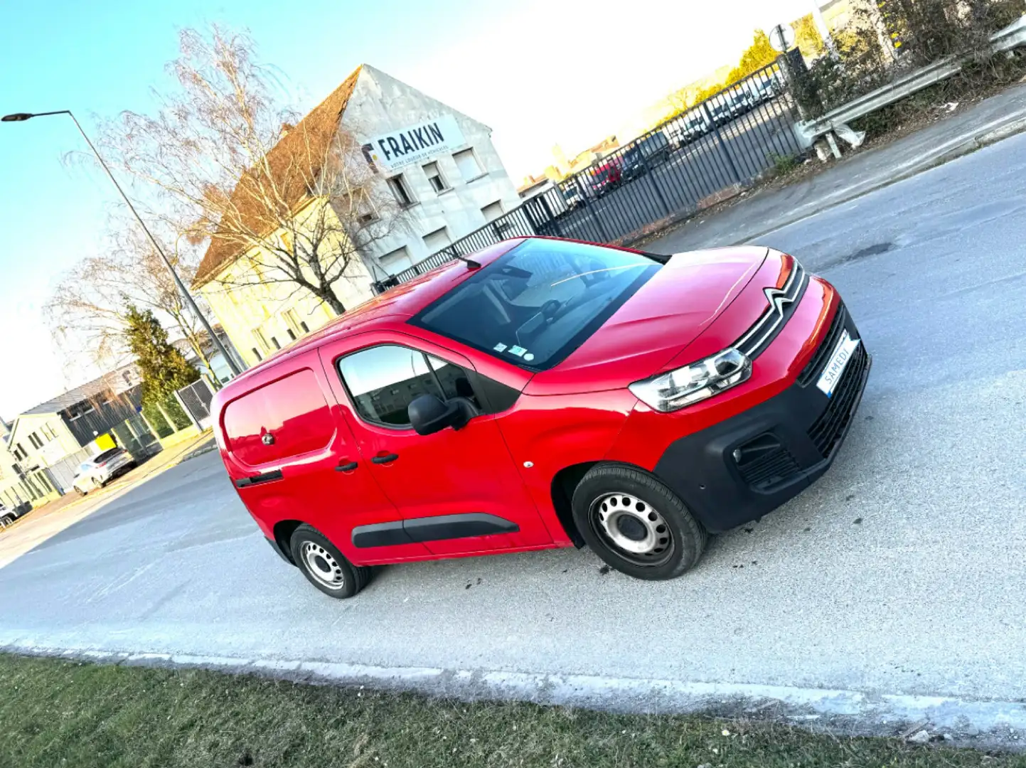 Peugeot Partner CABINE APPROFONDIE LONG BLUEHDI S&S 130 EAT8 - 1