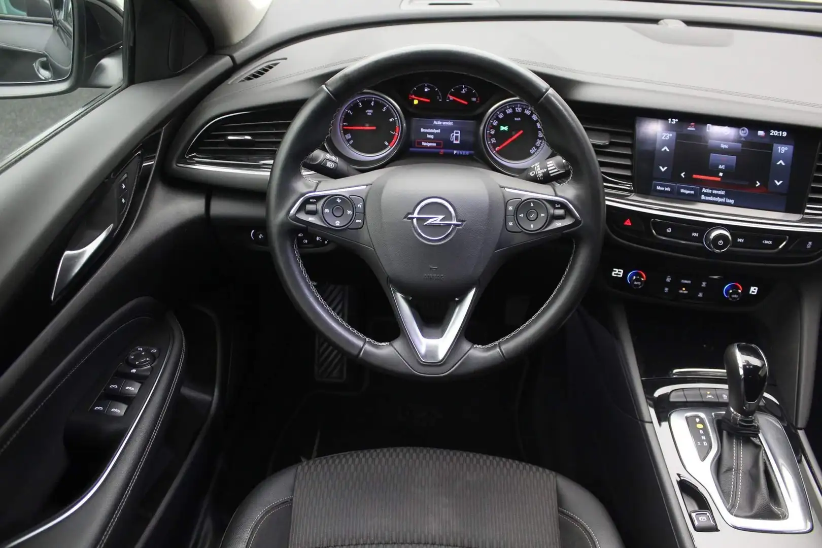 Opel Insignia Sports Tourer 1.5 Turbo Business Executive 2017 | Zwart - 2