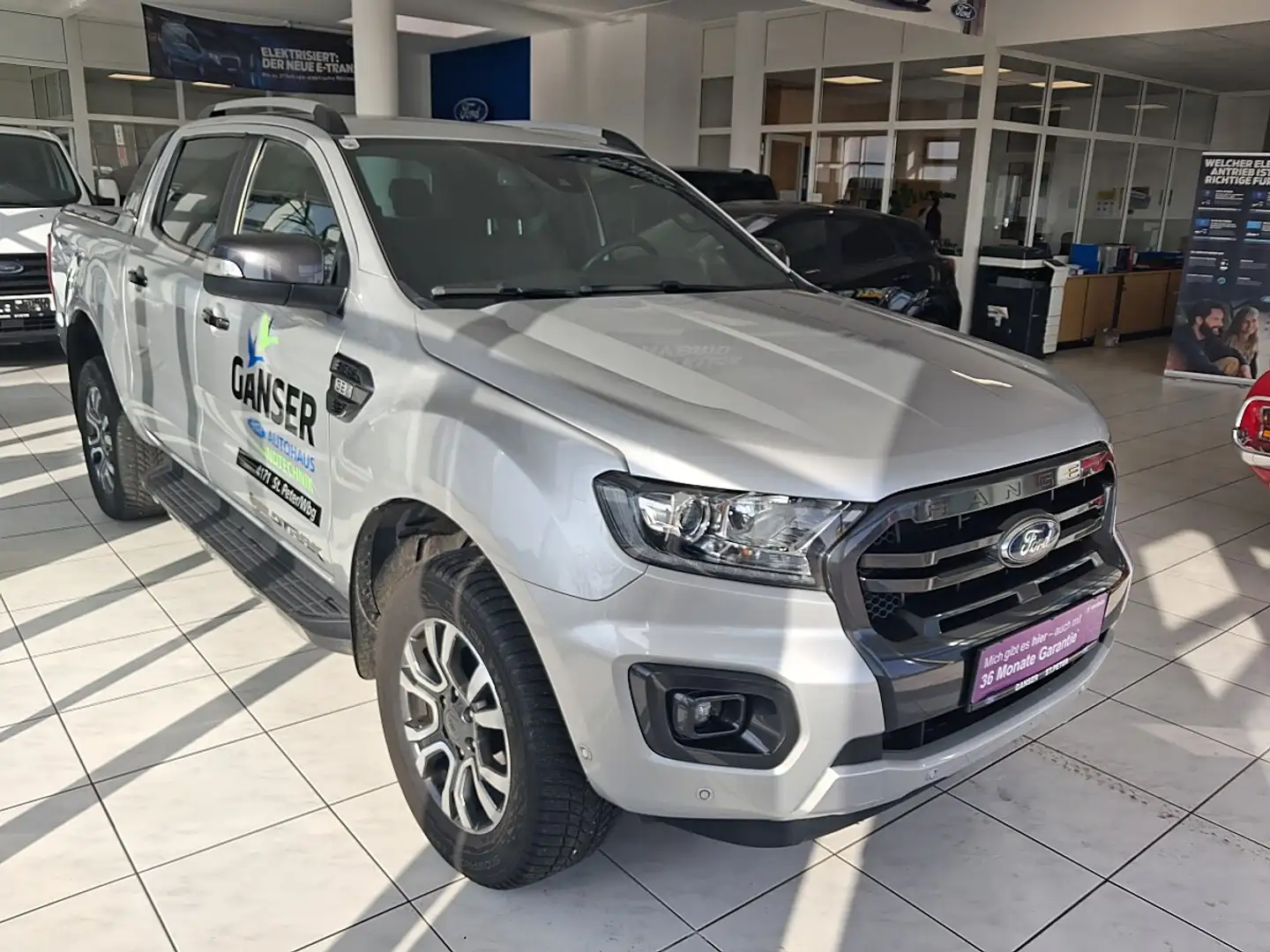 Ford Ranger Ranger Doppelkabine Wildtrak 4x4 3,2 TDCi Aut. Silber - 1