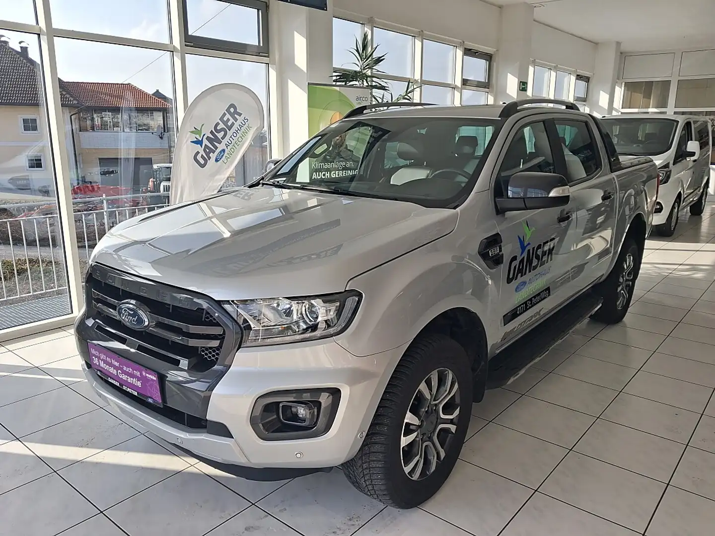 Ford Ranger Ranger Doppelkabine Wildtrak 4x4 3,2 TDCi Aut. Silber - 1