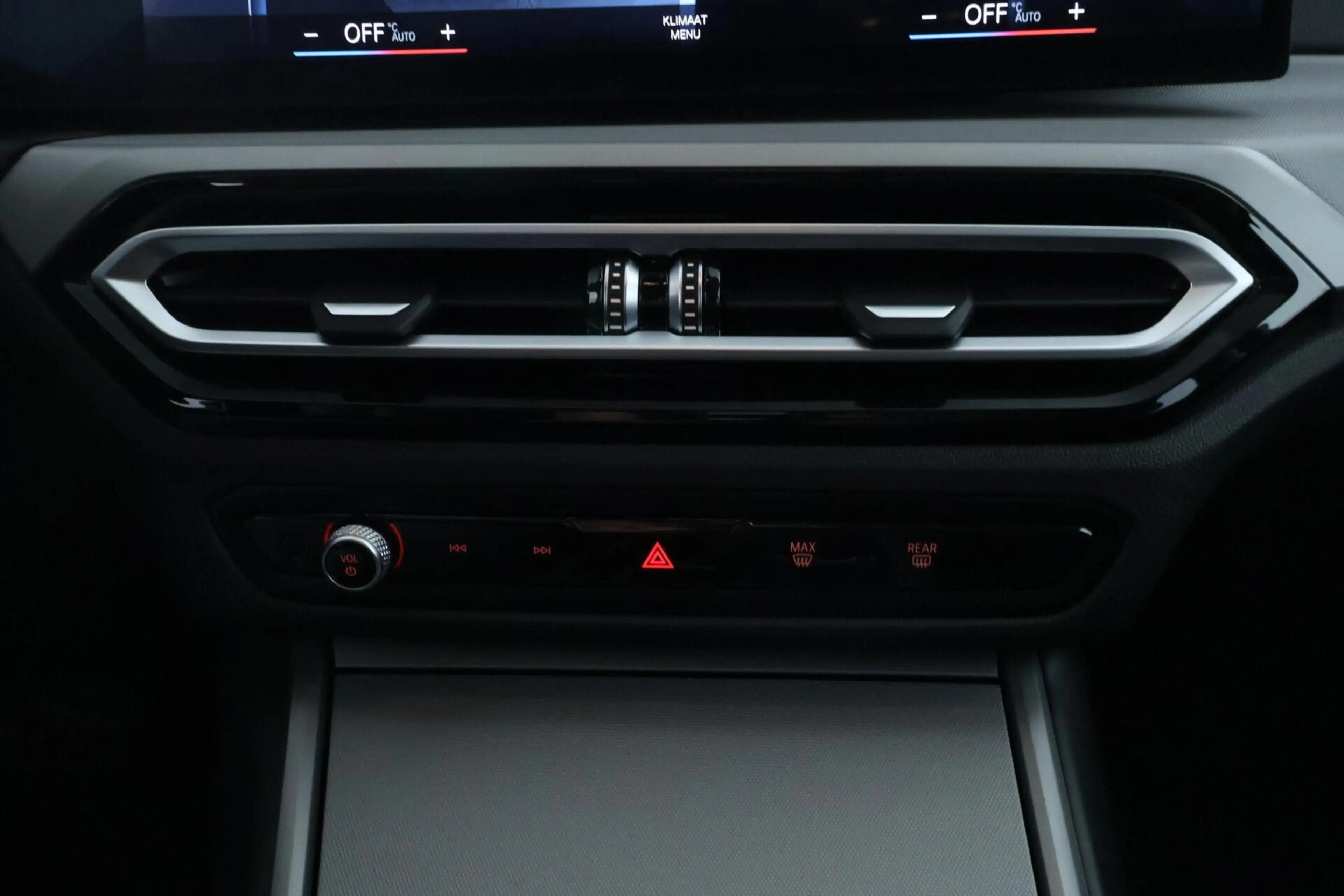 BMW 330 3-serie Touring 330e LCI FACELIFT|LED|292PK|CARPLA — photo 20