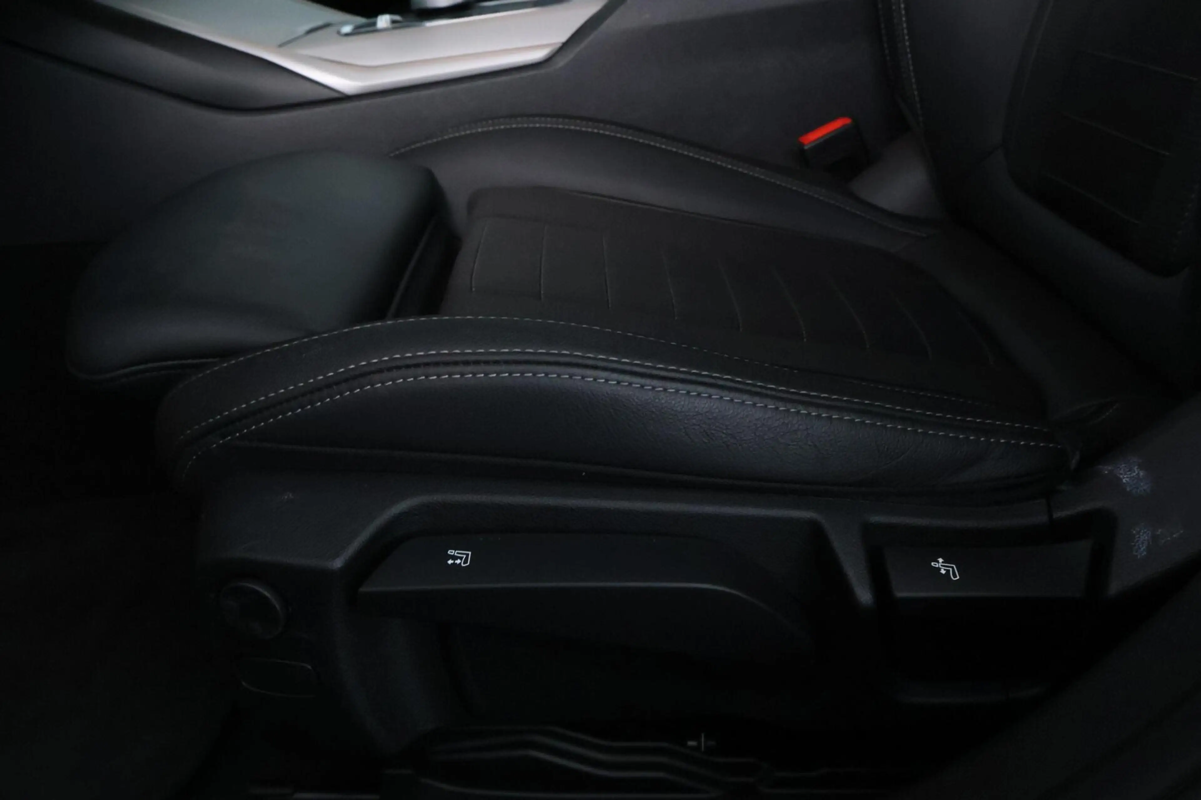 BMW 330 3-serie Touring 330e LCI FACELIFT|LED|292PK|CARPLA — photo 16