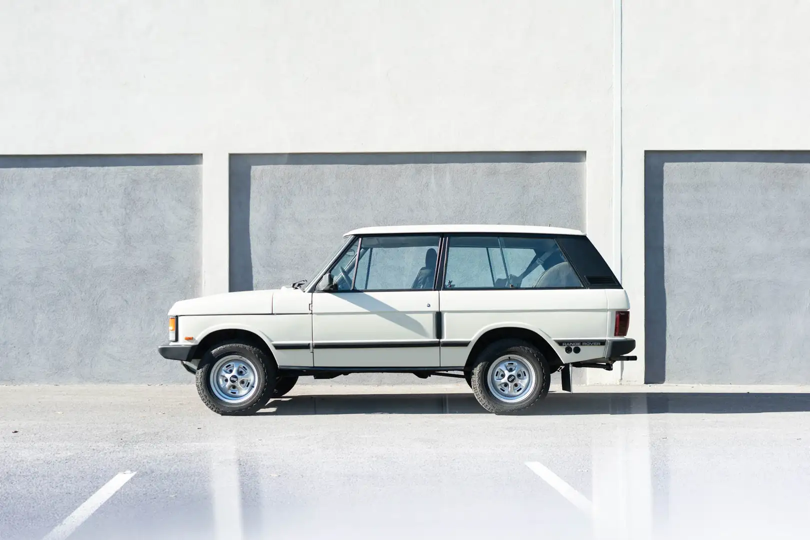Land Rover Range Rover V8 (5pl) Blanc - 1