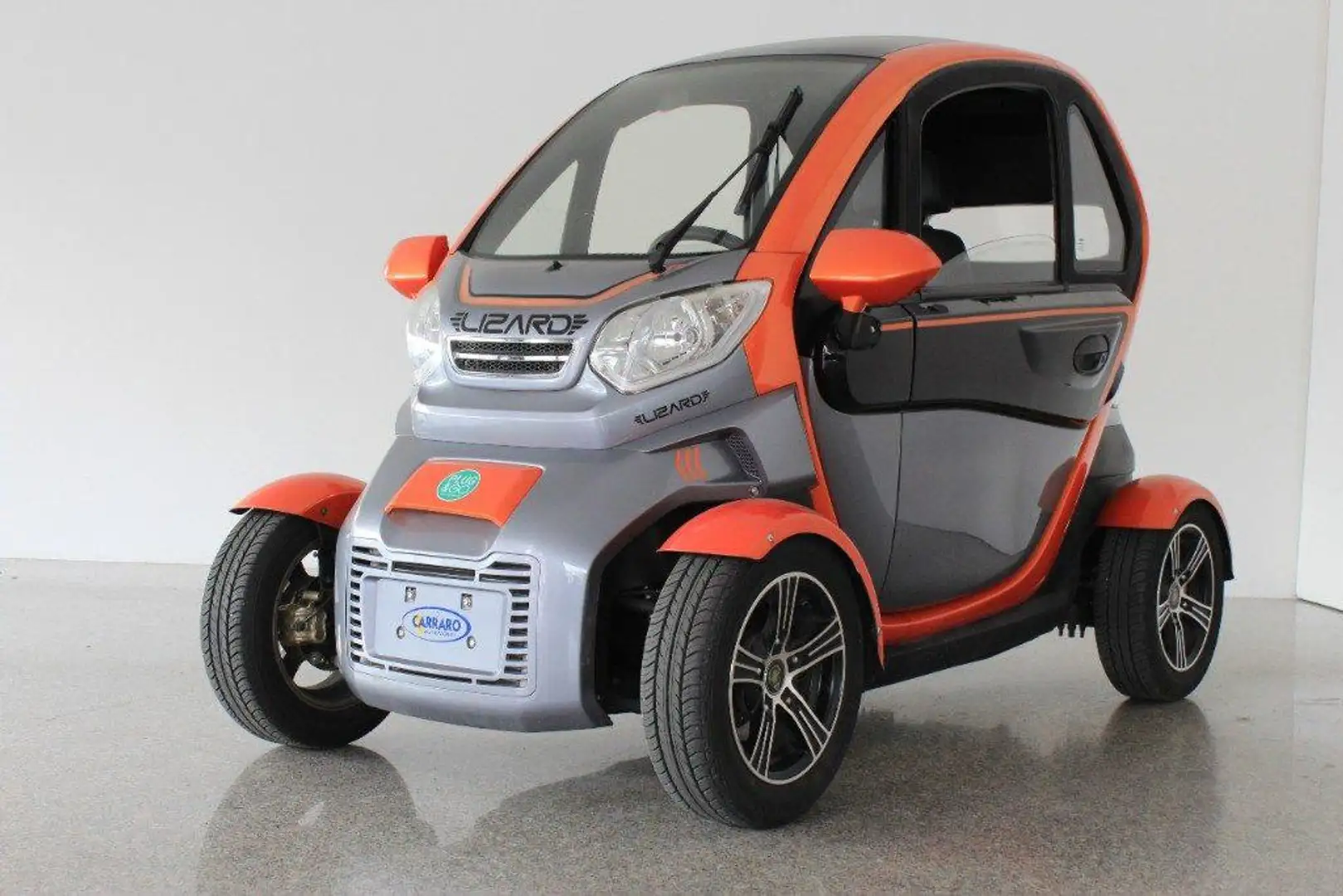 Piaggio 3.0L Naranja - 1
