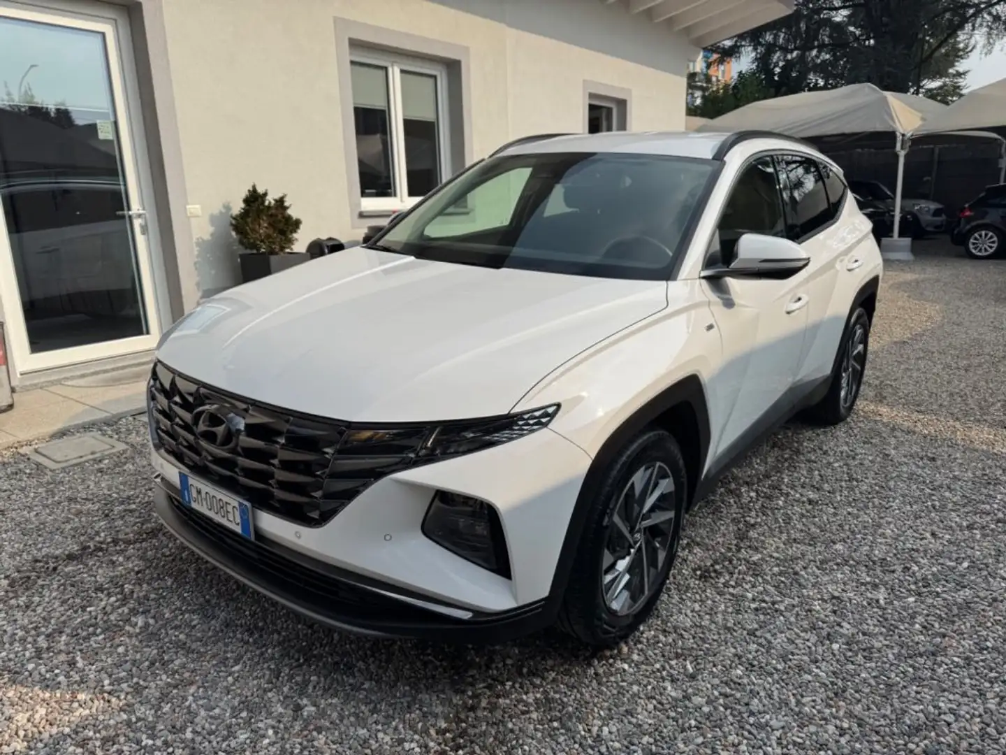 Hyundai TUCSON 1.6 T-GDI 48V DCT Exellence Blanc - 1