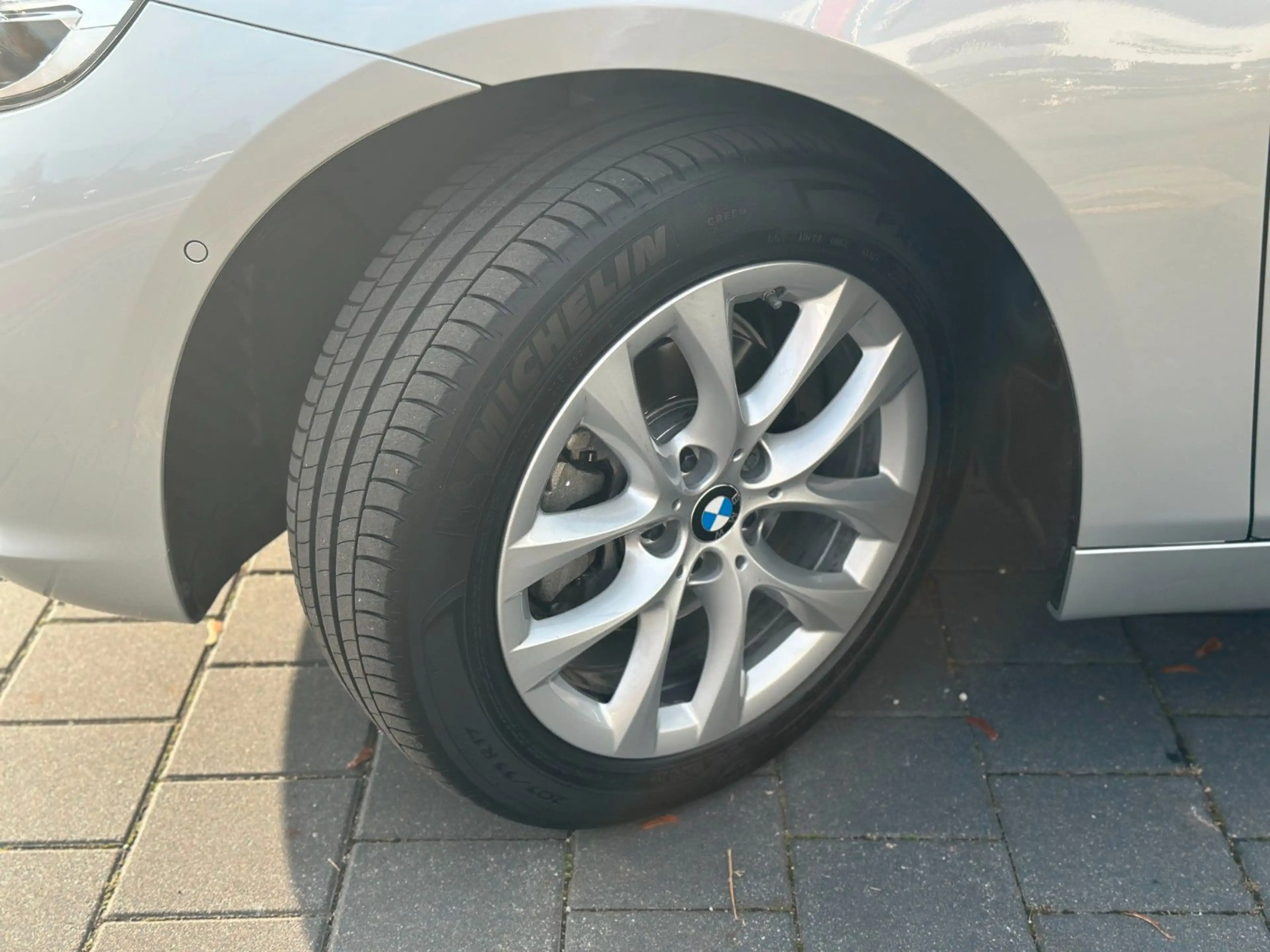 BMW 218 i Active Tourer Advantage / 2. Hand / Autom. — photo 9