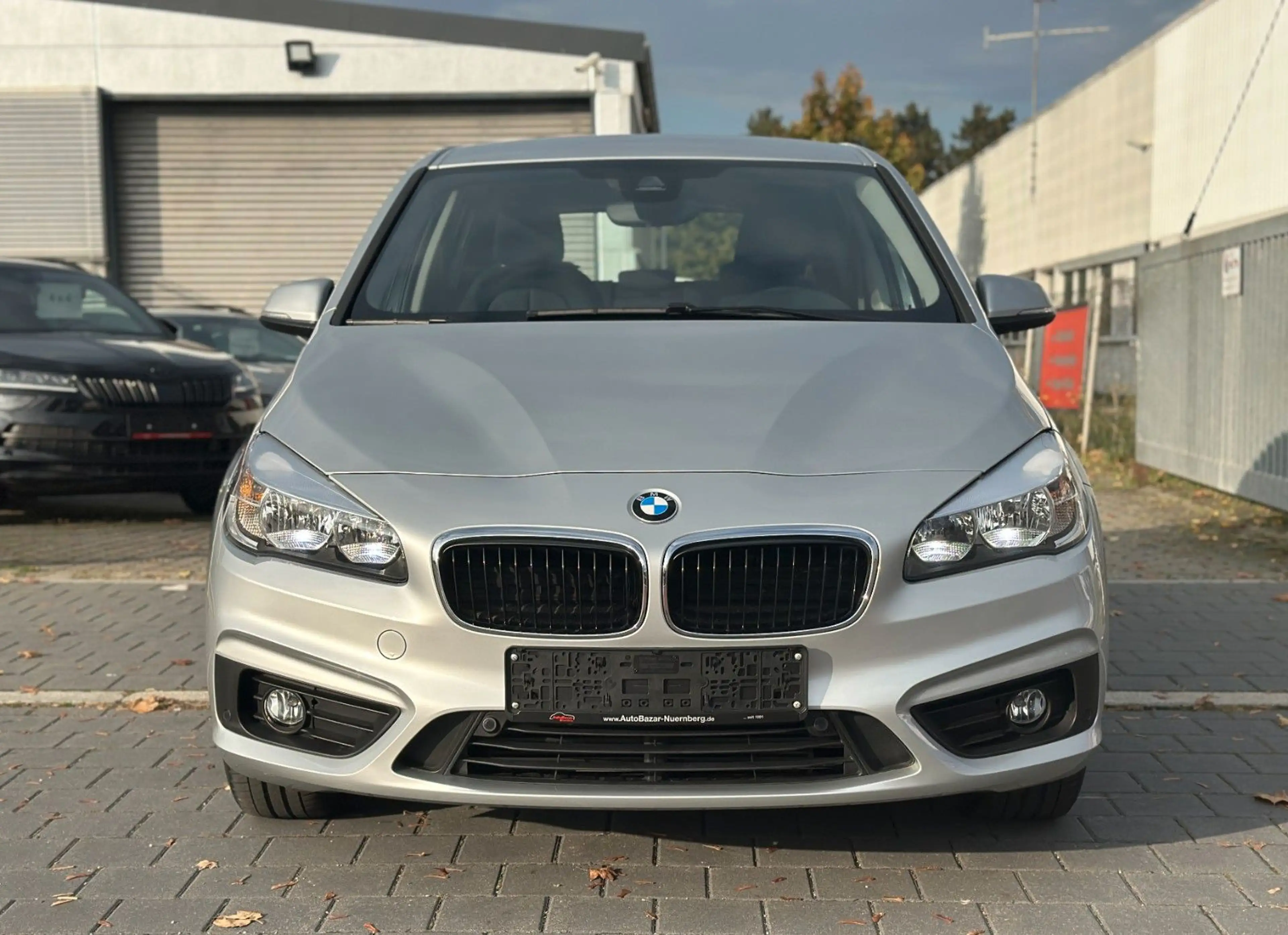 BMW 218 i Active Tourer Advantage / 2. Hand / Autom. — photo 8