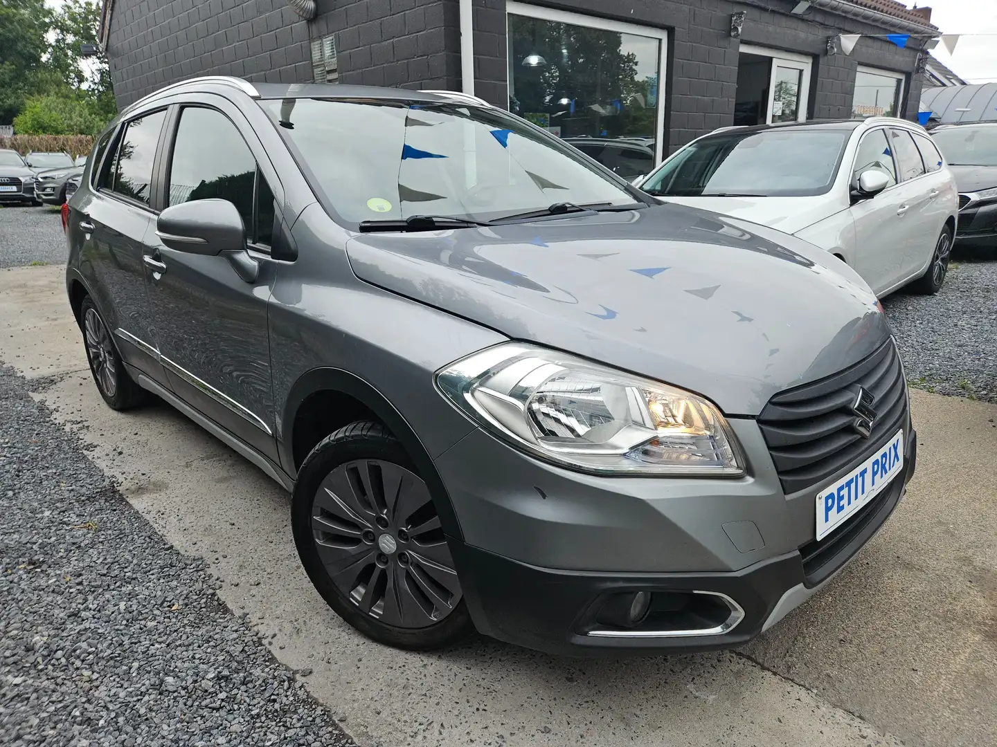 Suzuki SX4 S-Cross Sx4 S-Cross 1.6 DDiS GL+ Business / GARANTIE 12M Grau - 1