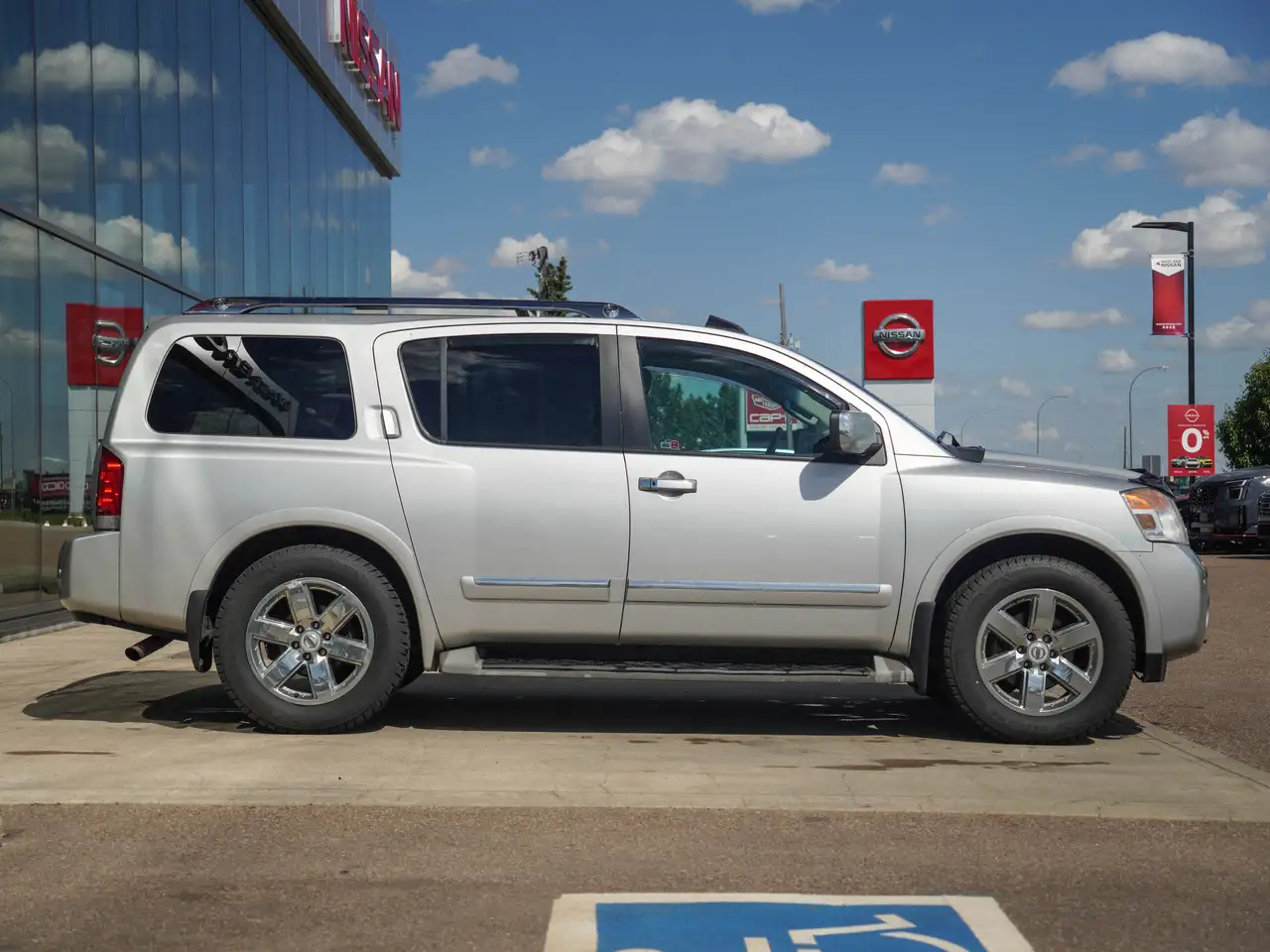Nissan Armada fotografie Nissan Armada