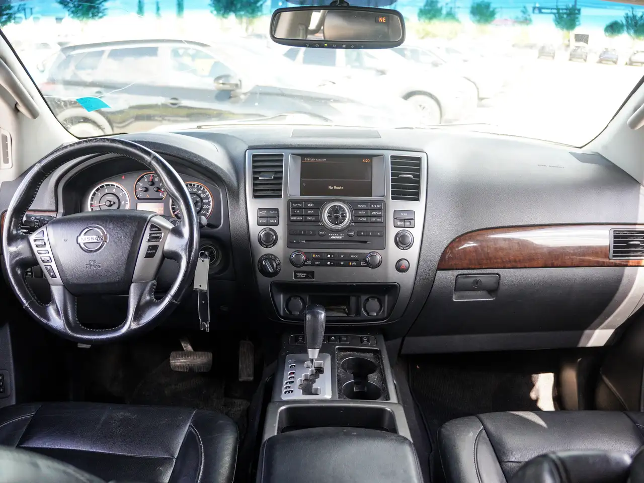 Nissan Armada fotografie Nissan Armada