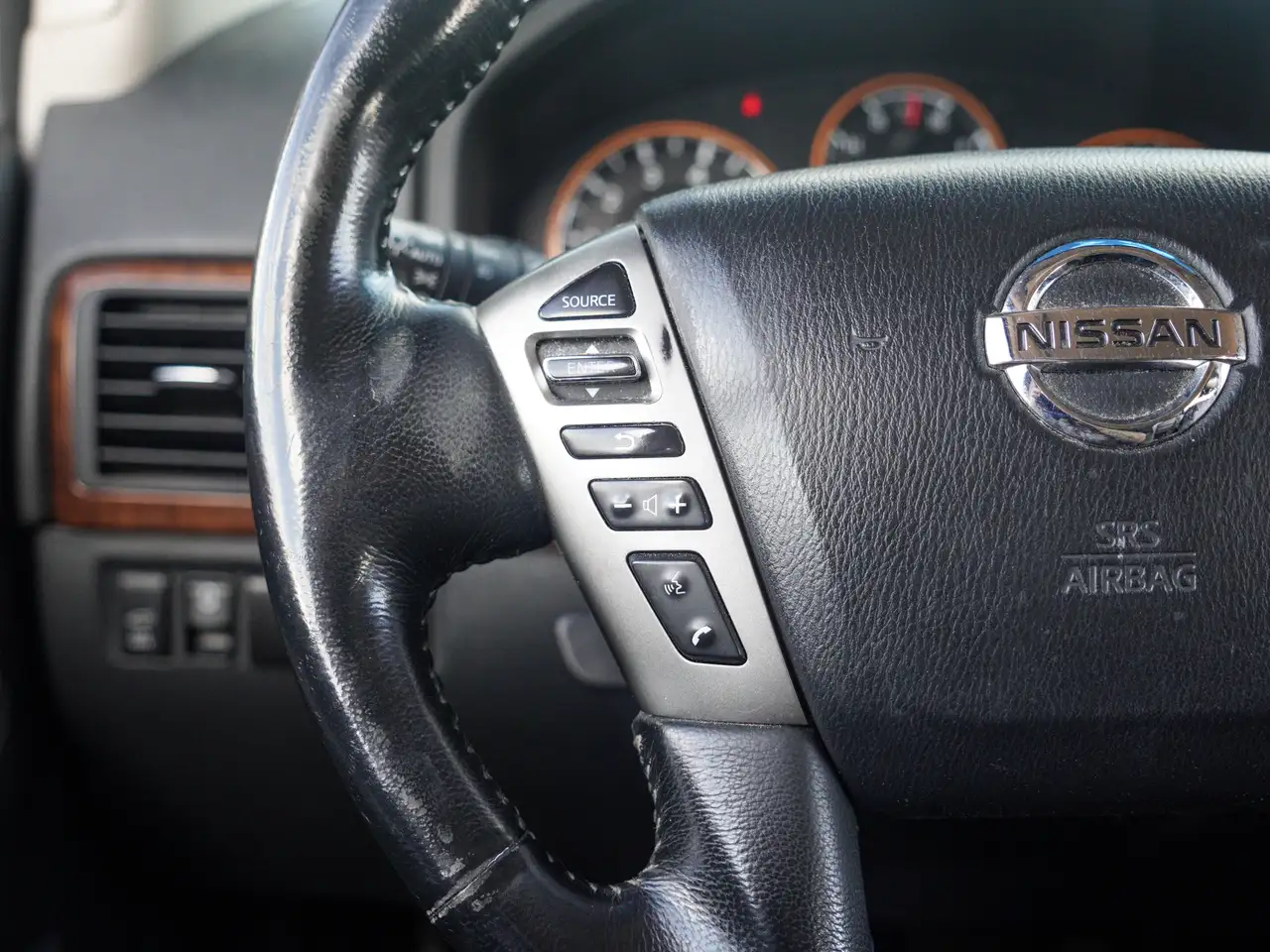 Nissan Armada fotografie Nissan Armada