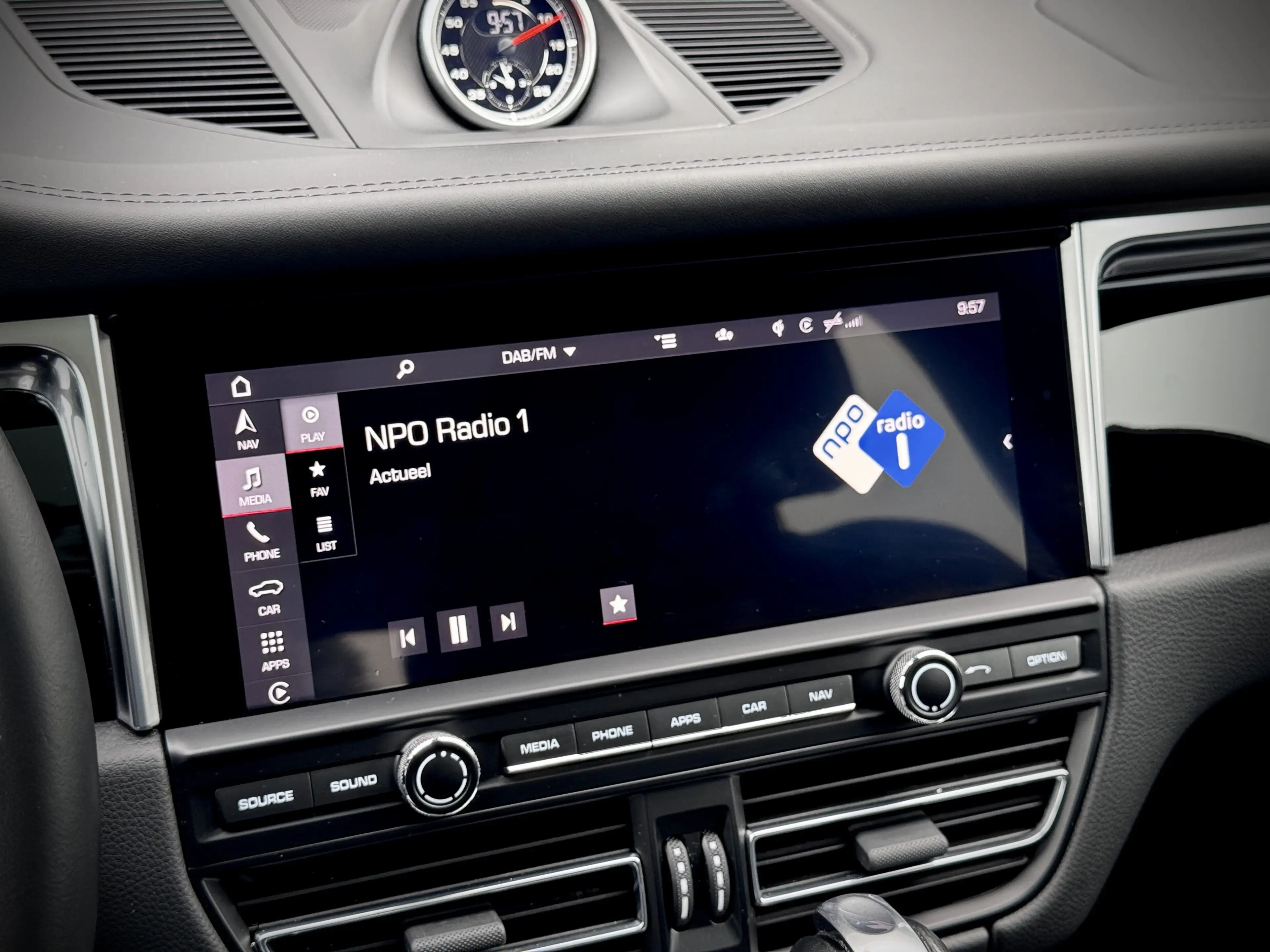 Porsche Macan 3.0 S 354pk | Luchtvering | Pano | Bose | Sport Ch — photo 20