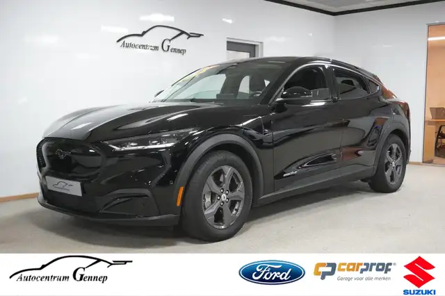 Ford Mustang Mach-E RWD 75 kWh