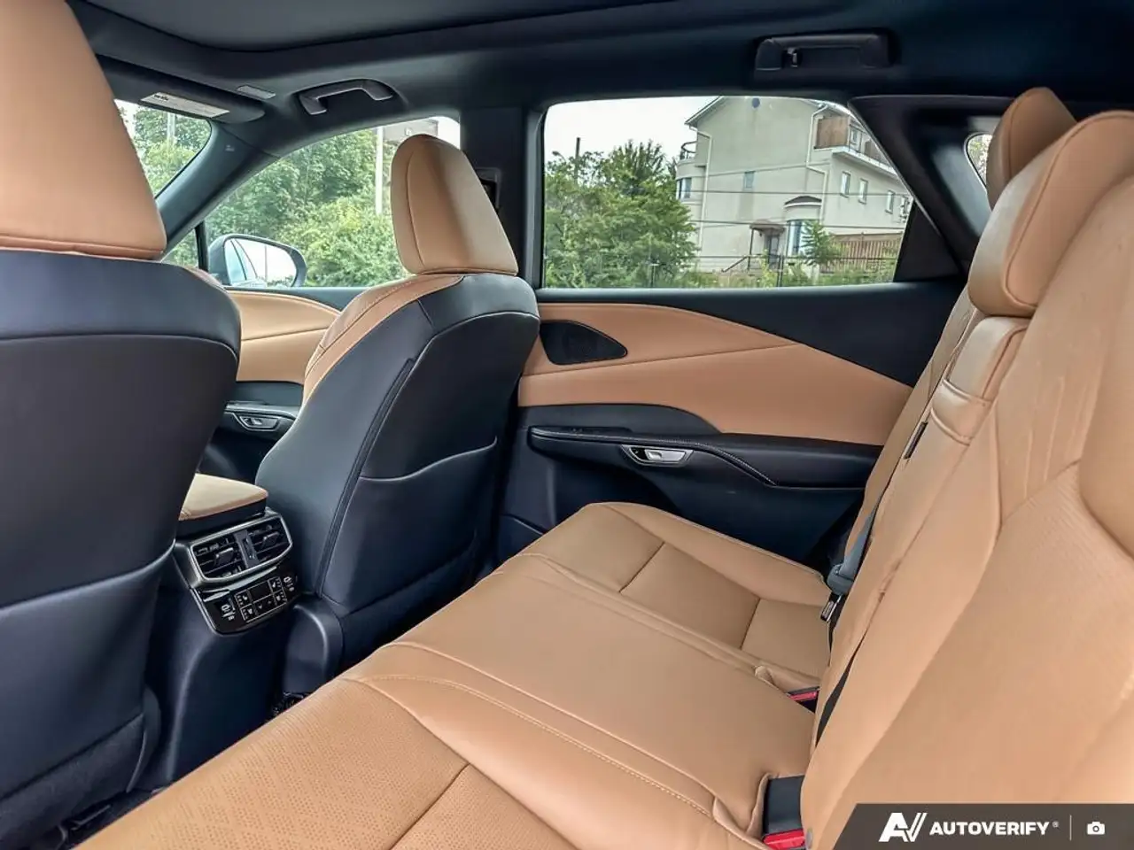 Lexus RX снимка Lexus RX