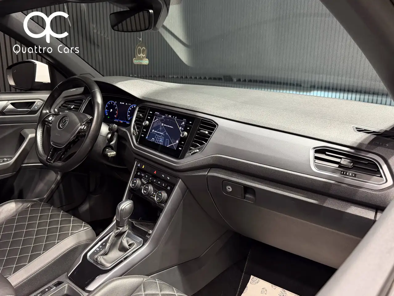 Volkswagen T-Roc Cabriolet 1.5 TSI / R-Line / Boite auto / Camera / Car play, миниатюра 12