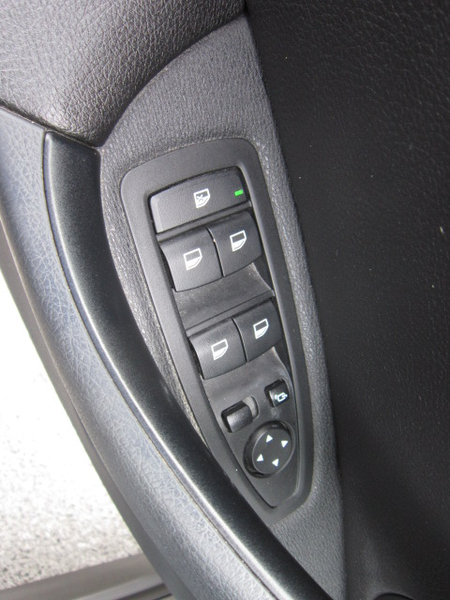 BMW X1 1.8iA sDrive PROF NAVI + OPEN PANO DAK + LEDER + HEAD UP DISPLAY — photo 10