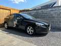 Volvo V40 2.0 D2 Eco Kinetic Led Navi BT Pdc Euro6b Zwart - thumbnail 1