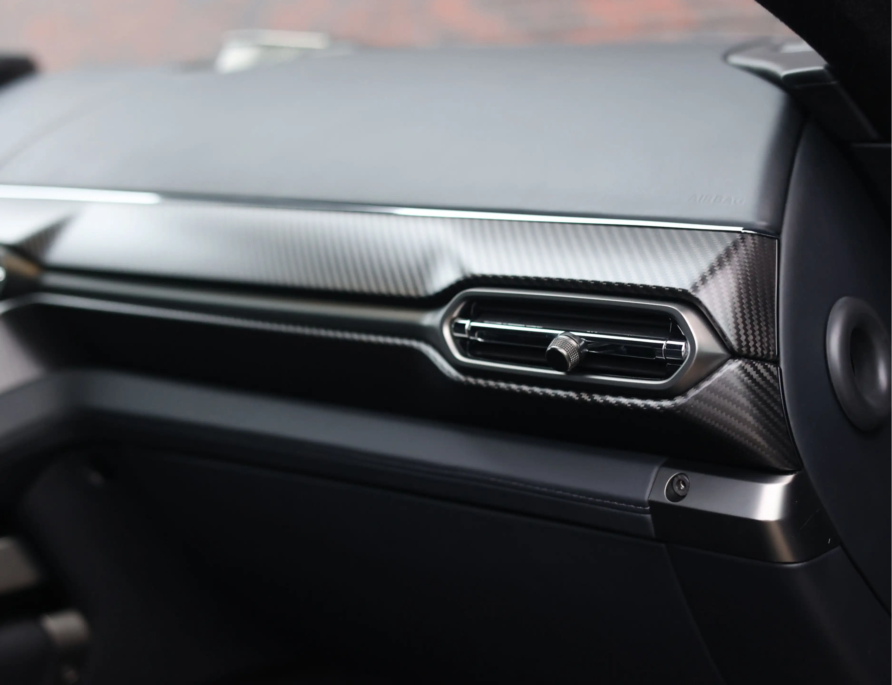 Aston Martin Vanquish 5.2 V12 Coupe | Q Epsilon Black - Nieuwstaat - B&W — photo 40