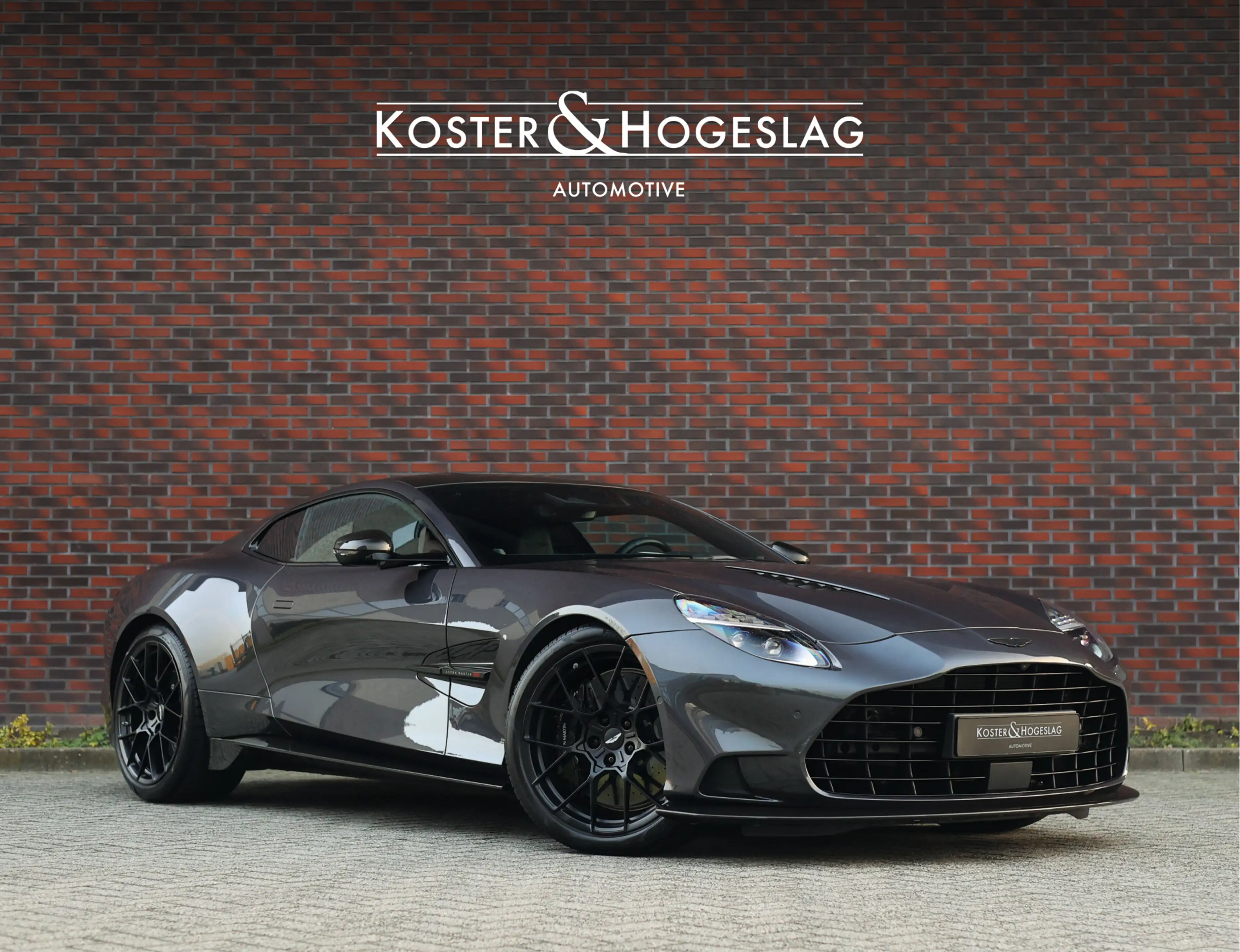 Aston Martin Vanquish 5.2 V12 Coupe | Q Epsilon Black - Nieuwstaat - B&W