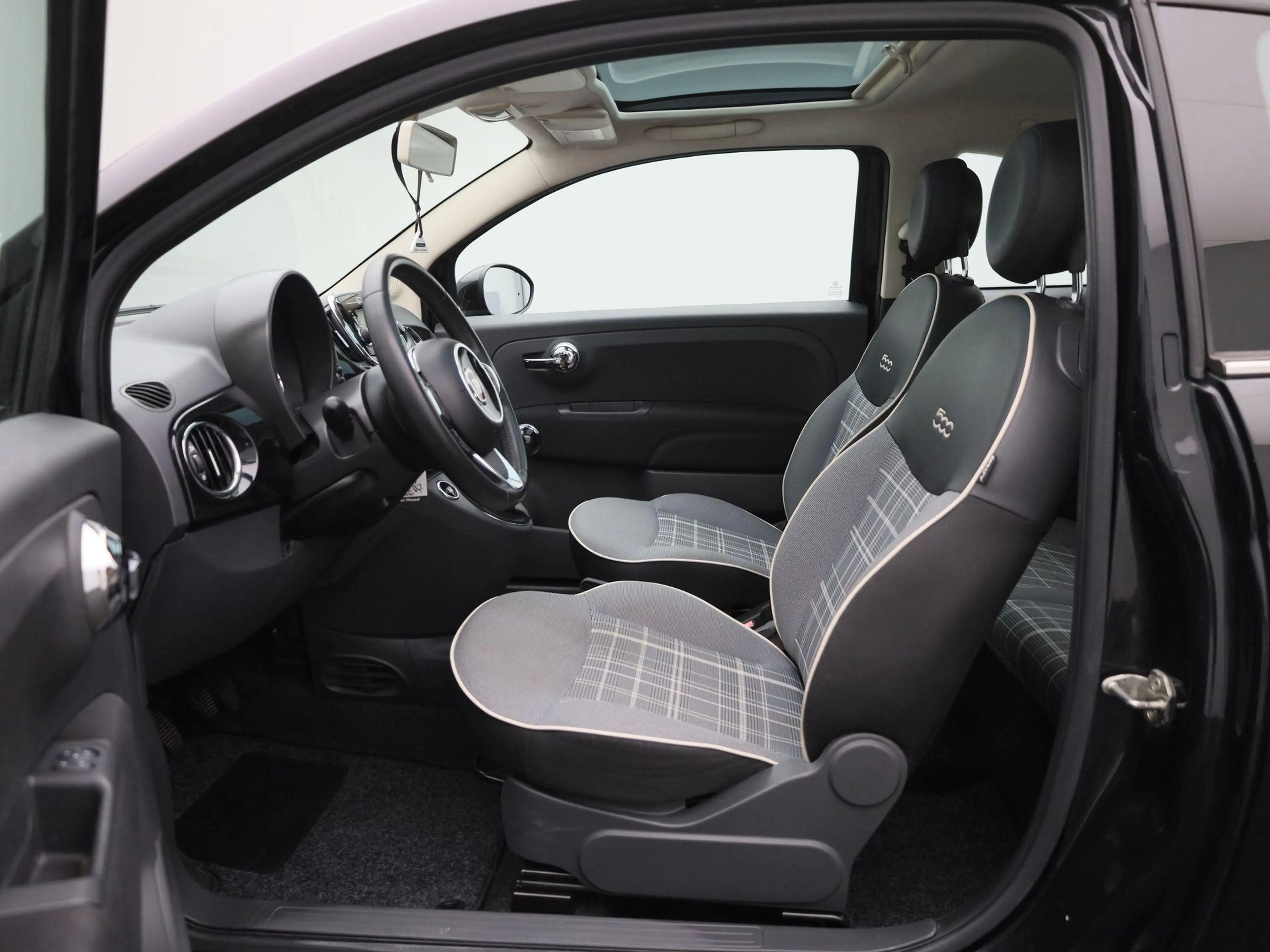 Fiat 500 1.2 500S | Climate Control | Bluetooth | Half Lede — photo 11