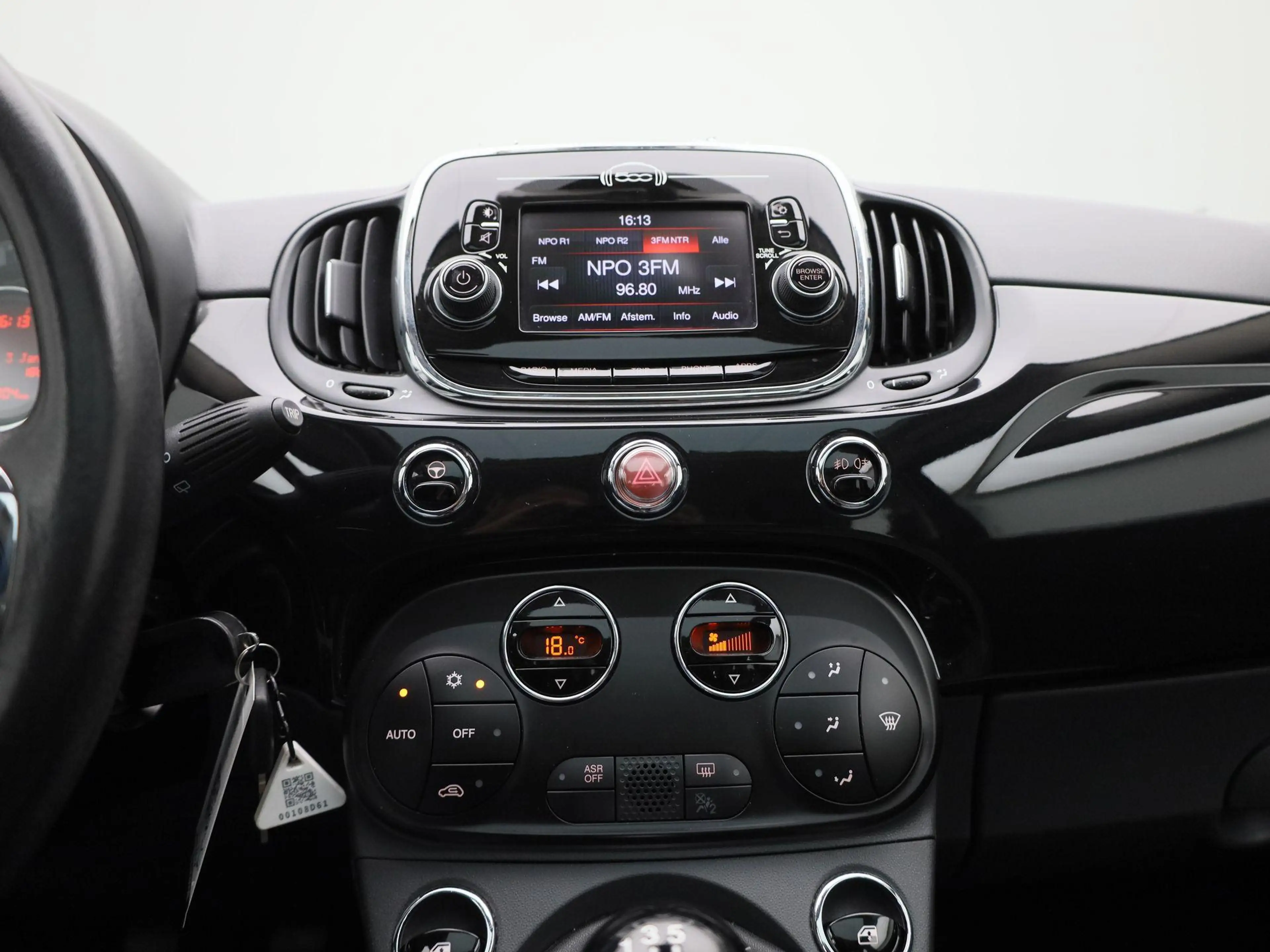 Fiat 500 1.2 500S | Climate Control | Bluetooth | Half Lede — photo 9