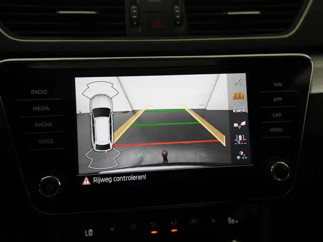 Skoda Superb view 25