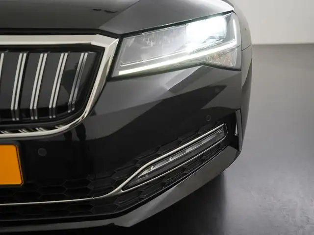 Skoda Superb view 26