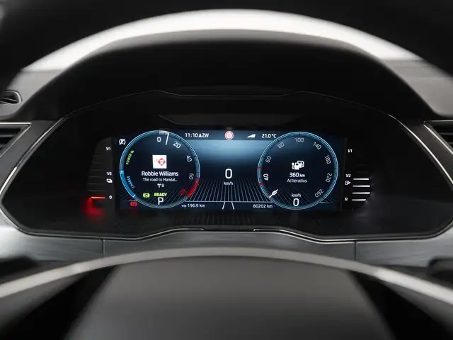 Skoda Superb view 10