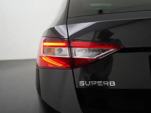 Skoda Superb view 27
