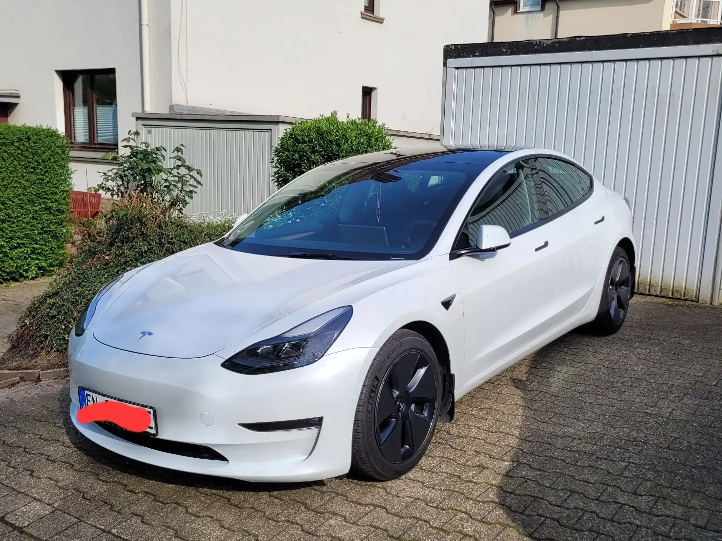 Tesla Model 3 Langstreckenbatt. Allradantrieb Dual Motor Weiß - 1