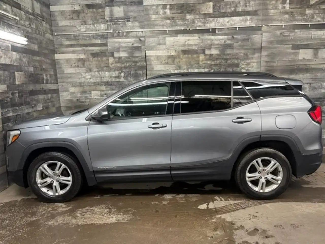 GMC Terrain снимка GMC Terrain