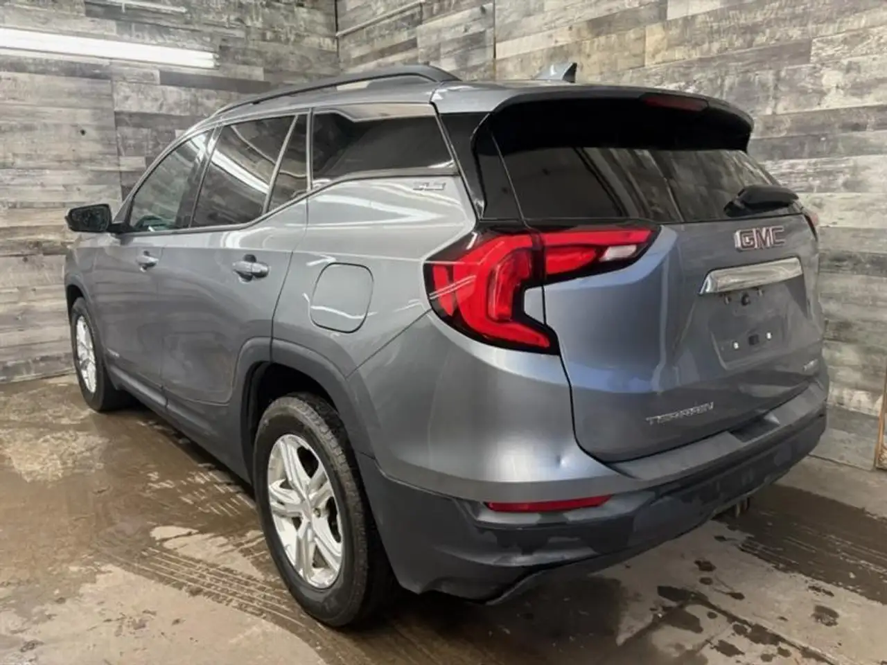 GMC Terrain снимка GMC Terrain