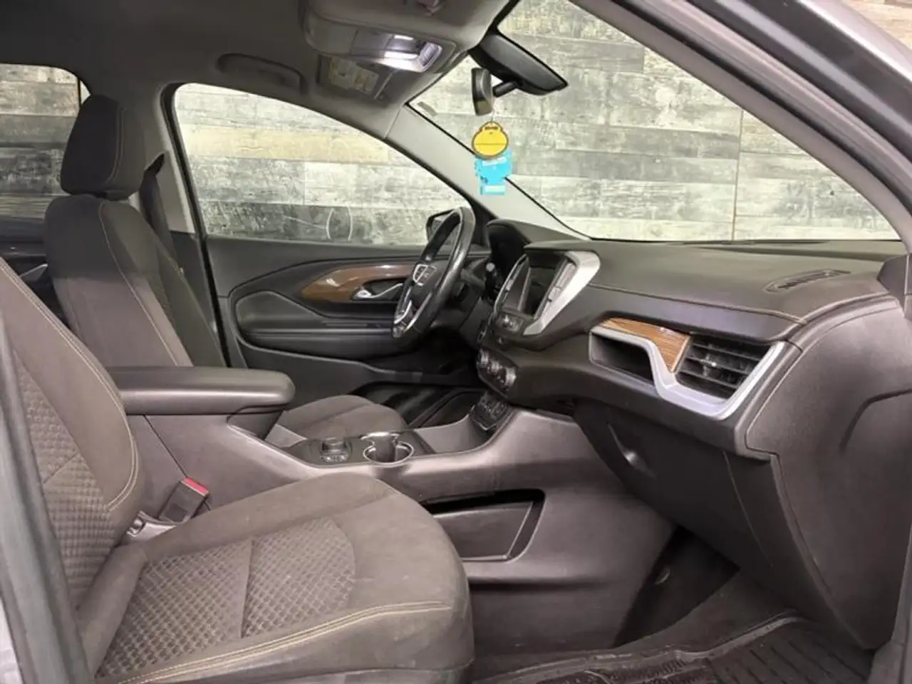 GMC Terrain снимка GMC Terrain