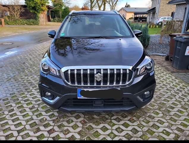 Imagine Suzuki SX4 S-Cross 1.4 Boosterjet Hybrid Comfort