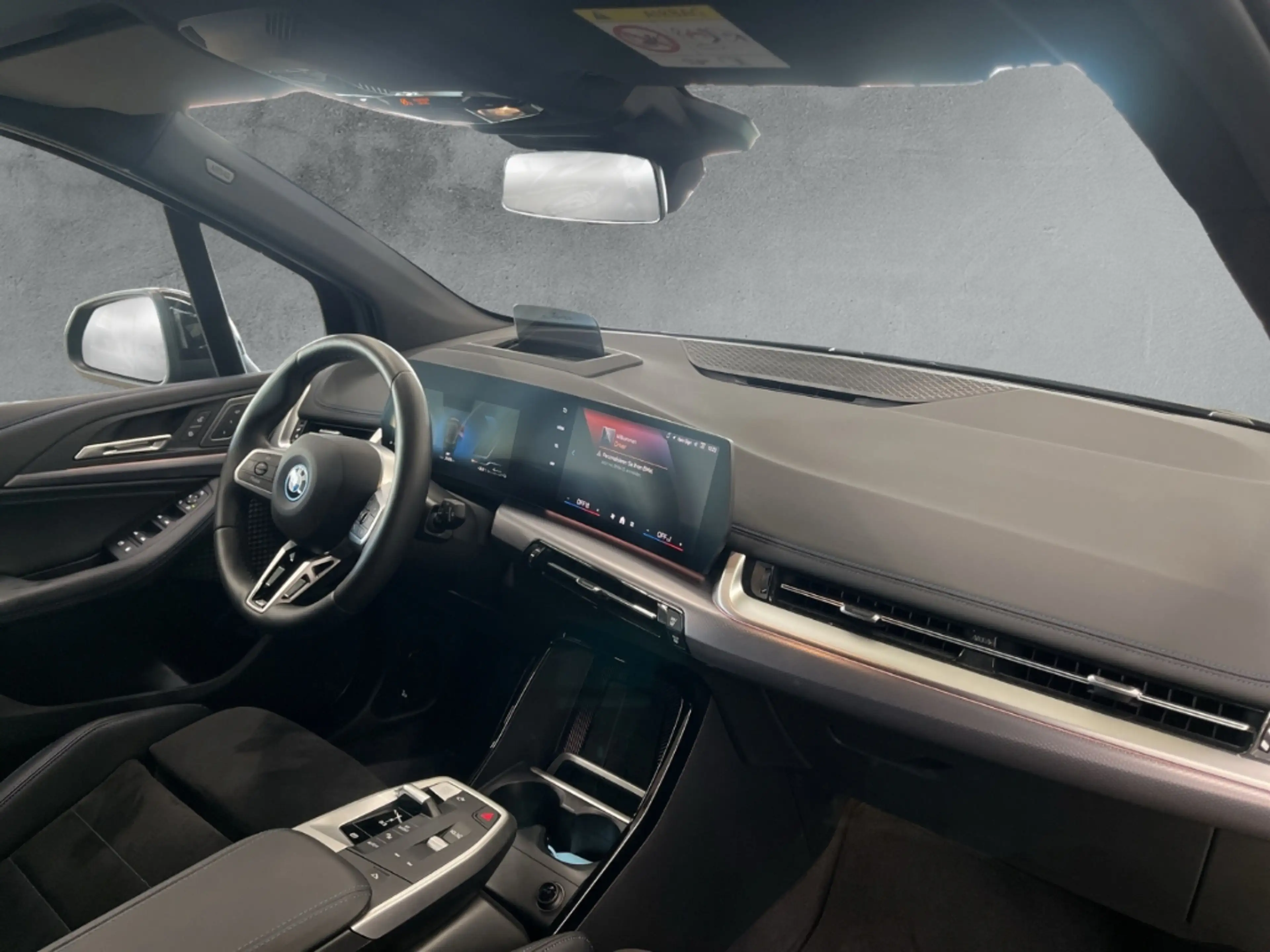 BMW 225 M Sport e xDrive Park-Assistent — photo 12