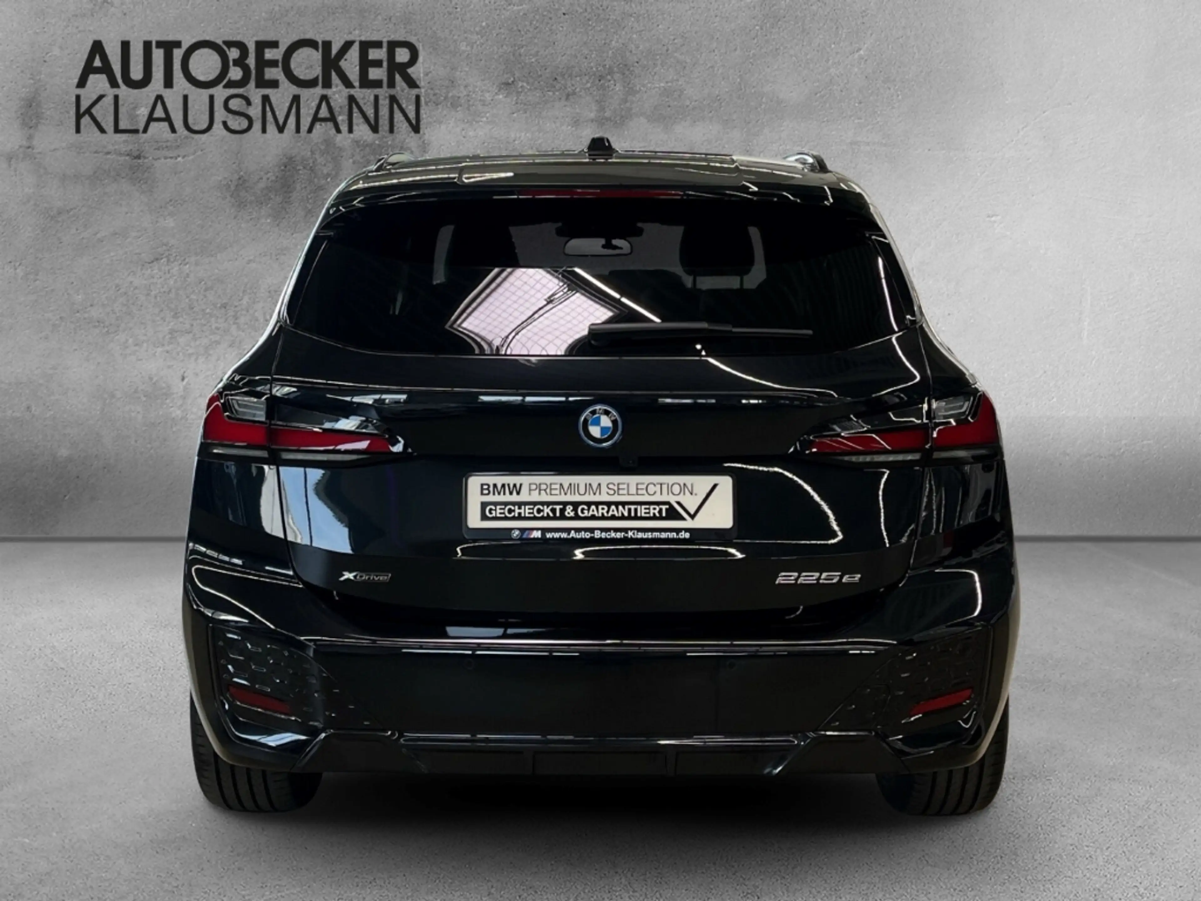 BMW 225 M Sport e xDrive Park-Assistent — photo 6