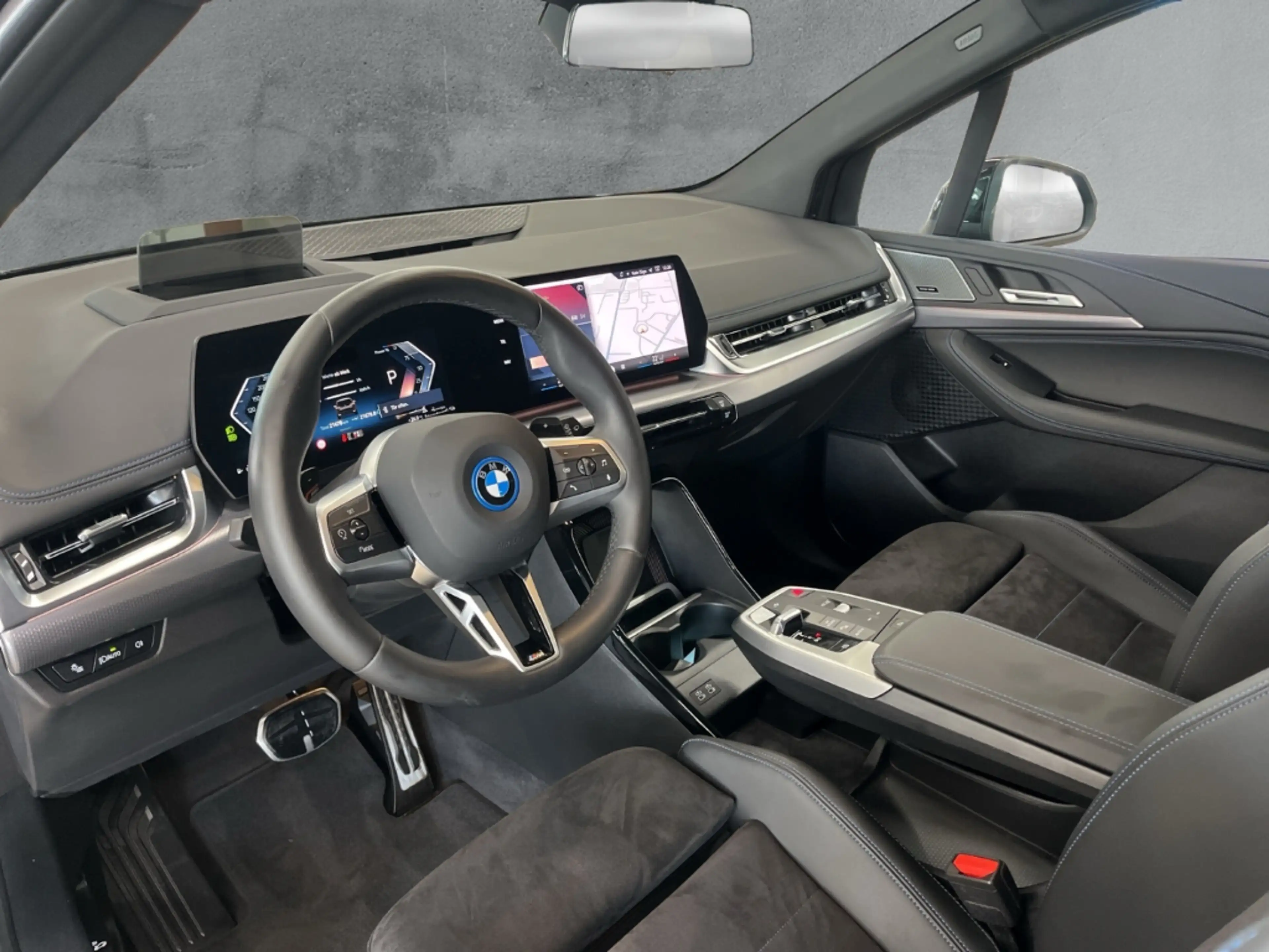 BMW 225 M Sport e xDrive Park-Assistent — photo 9