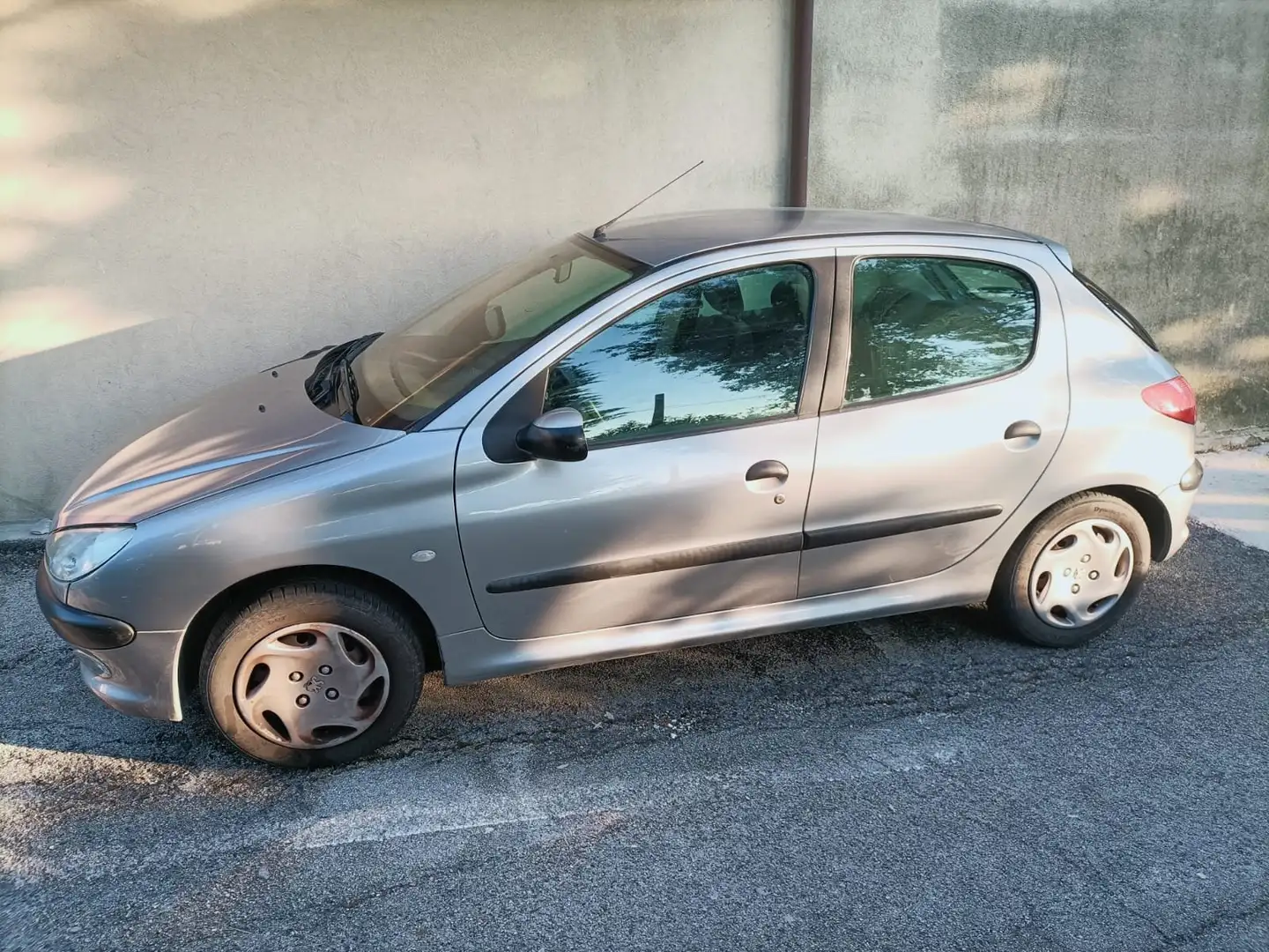 Peugeot 206 206 5p 1.1 XR c/2airbag Argento - 1
